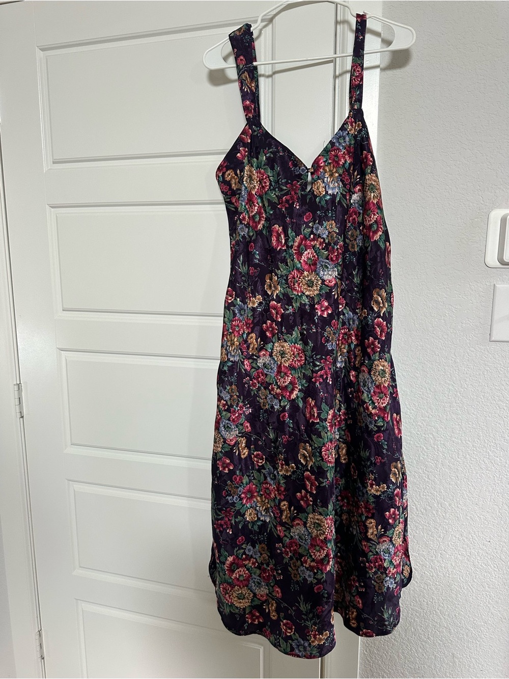 Vintage Kathryn Floral Satin Nightgown/ Slip dress-size large
